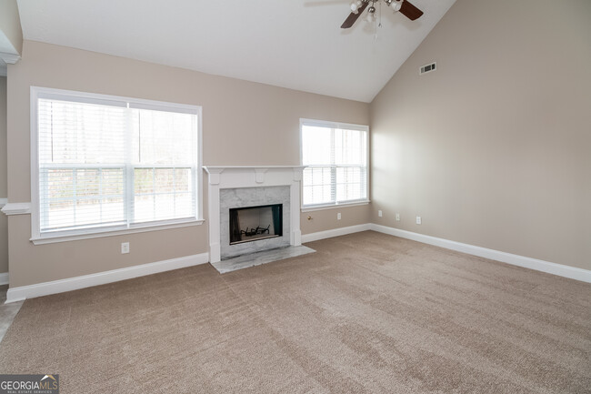 261 Bridgemill Ln in Hampton, GA - Building Photo - Building Photo