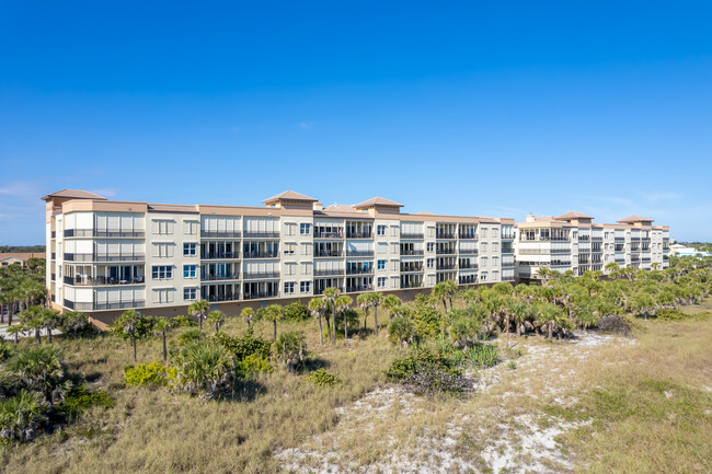 THE MERIDIAN, A CONDOMINIUM PH I in Cocoa Beach, FL - Building Photo - Building Photo