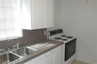 5903 Nancy Ann St photo'