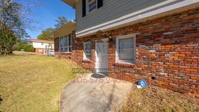 386 Victory Dr in Columbus, GA - Building Photo - Building Photo
