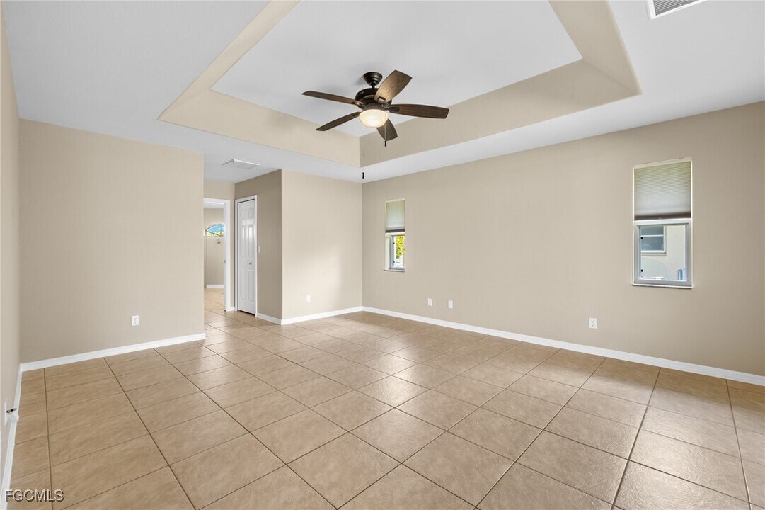 1418 Shelby Pkwy in Cape Coral, FL - Building Photo