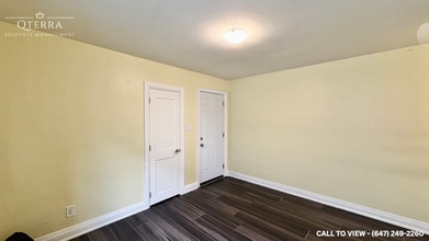 2026 Weston Rd in Toronto, ON - Building Photo - Building Photo