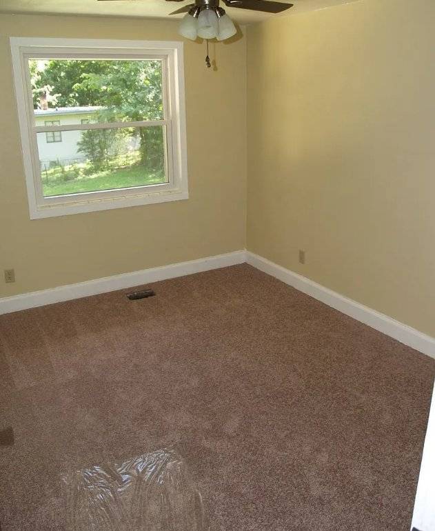 property at 318 E Palmer Ave