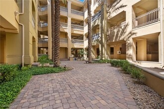 30 Via Mantova in Henderson, NV - Building Photo - Building Photo