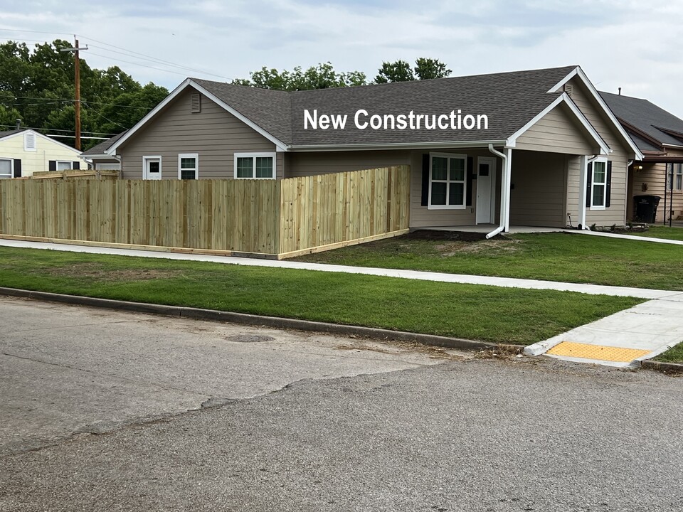 900 S Shawnee Ave in Bartlesville, OK - Building Photo