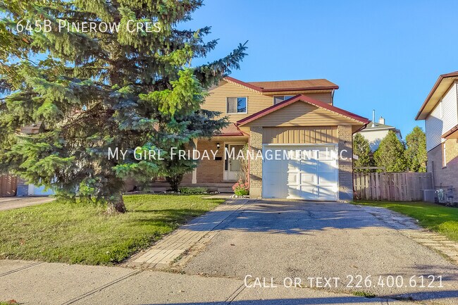 645 B Pinerow Crescent in Waterloo, ON - Building Photo - Building Photo