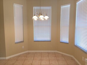 1615 Wakefield Dr in Brandon, FL - Building Photo - Building Photo