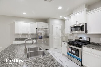 5687 Cascadia Ct in Las Vegas, NV - Building Photo - Building Photo