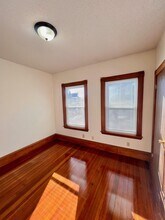 22 Temple St, Unit 2 in Somerville, MA - Building Photo - Building Photo