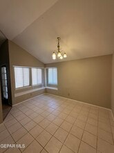 741 Villa Vanessa Dr in El Paso, TX - Building Photo - Building Photo
