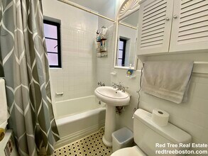 69 Strathmore Rd, Unit 4 in Boston, MA - Building Photo - Building Photo