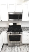 2409 E Cold Spring Ln in Baltimore, MD - Building Photo - Building Photo