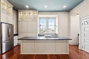 632 Esplanade Ave in New Orleans, LA - Building Photo