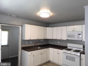 8220 Cornwall Rd in Dundalk, MD - Building Photo - Building Photo