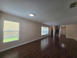 4615 Limerick Dr in Tampa, FL - Building Photo - Building Photo