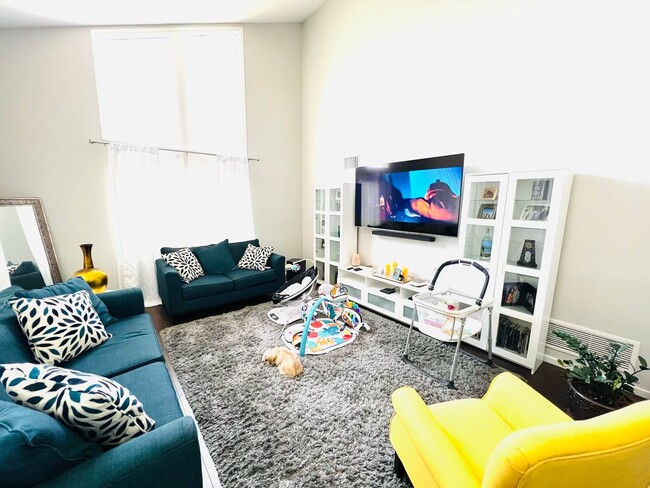 property at 1802 Alscot Ave