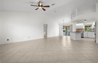 1134 SW 28th Terrace in Cape Coral, FL - Building Photo - Building Photo