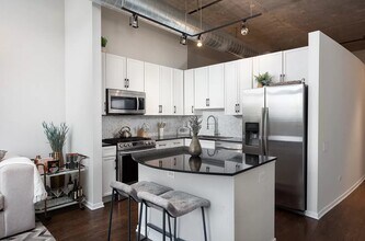 519 N Clark St, Unit 3c in Chicago, IL - Foto de edificio - Building Photo