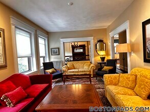 24 Beaufort Rd in Boston, MA - Building Photo - Building Photo