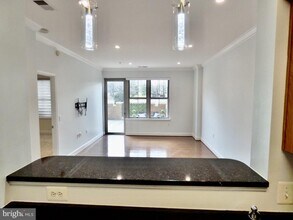 11800 Sunset Hills Rd in Reston, VA - Building Photo - Building Photo