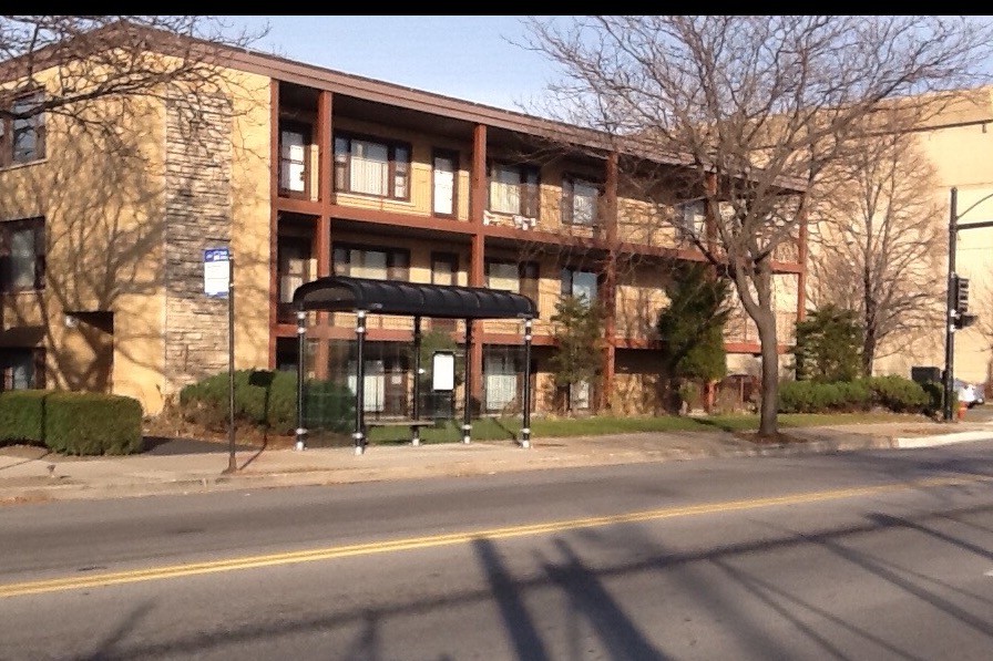 5454 S Laramie Ave in Chicago, IL - Building Photo