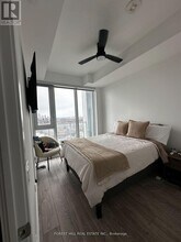 2020-2020 Bathurst St in Toronto, ON - Building Photo - Building Photo