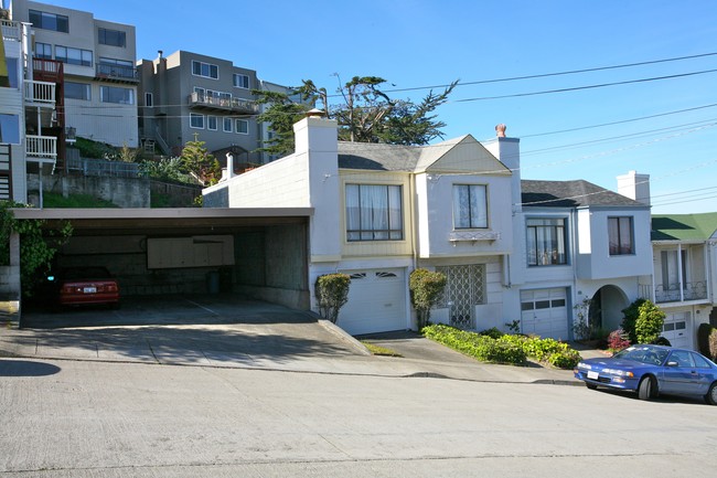 1693-1695 Funston Ave in San Francisco, CA - Building Photo - Building Photo