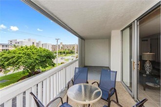 3570 S Ocean Blvd-Unit -310 in South Palm Beach, FL - Building Photo - Building Photo