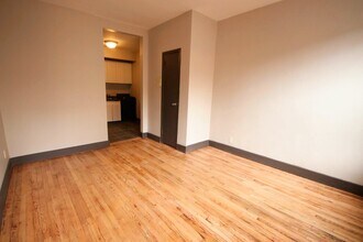 25 Clinton Street in New York, NY - Foto de edificio - Interior Photo