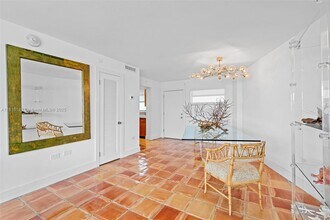 1881 Washington Ave in Miami Beach, FL - Building Photo - Building Photo