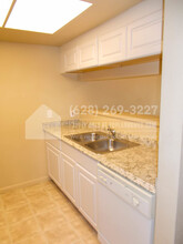 2824 S Bartell Dr in Houston, TX - Building Photo - Building Photo