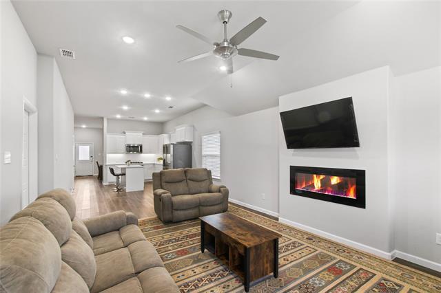 property at 1613 Wayback Dr