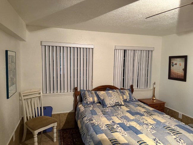 property at 19 Garden Park Cir NW