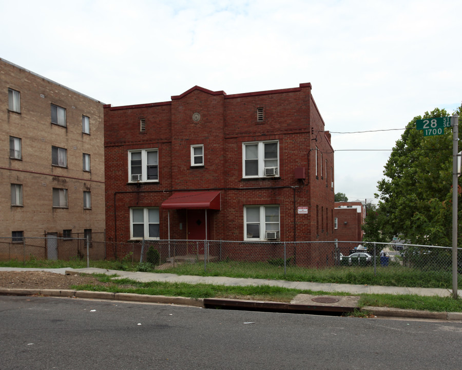 1701 28th St SE in Washington, DC - Building Photo