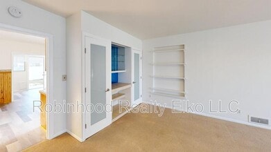 454 Cedar St in Elko, NV - Building Photo - Building Photo