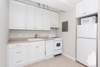 445 W Wellington Ave, Unit #8H in Chicago, IL - Building Photo - Building Photo