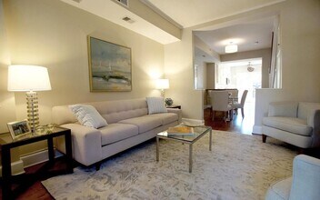 307 9th St SE in Washington, DC - Building Photo - Building Photo