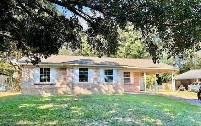 property at 6880 Williamsburg Ct