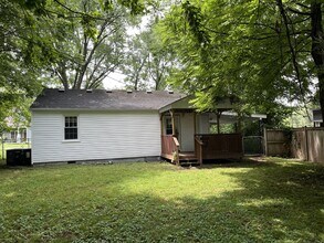 1417 Sevier Ct in Nashville, TN - Building Photo - Building Photo