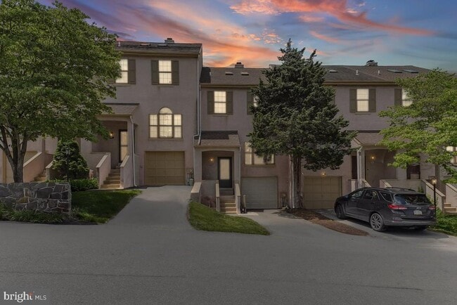 property at 3204 Stoneham Dr