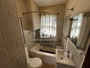 129 Ringwood Way in Anderson, IN - Building Photo - Building Photo