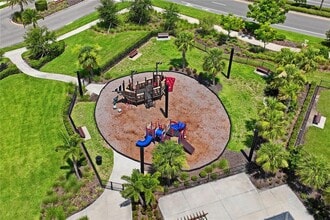 6240 Fairmont Ln in Palmetto, FL - Building Photo - Building Photo