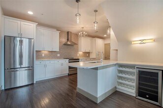 2610 Allen St in Dallas, TX - Building Photo - Building Photo