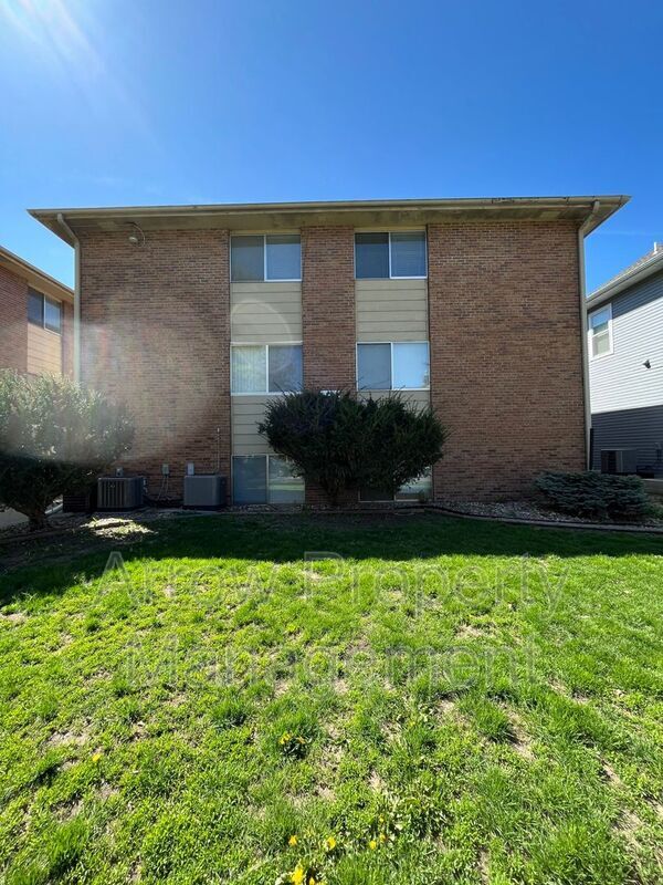 property at 1111 E St