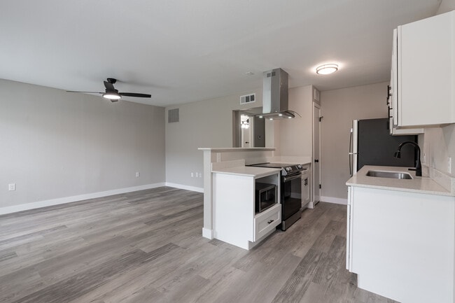 Venice Lofts in Dallas, TX - Foto de edificio - Interior Photo