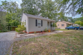 534 Lucerne Dr in Spartanburg, SC - Building Photo - Building Photo