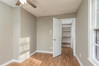 19 Agnew Rd in Greenville, SC - Building Photo - Building Photo