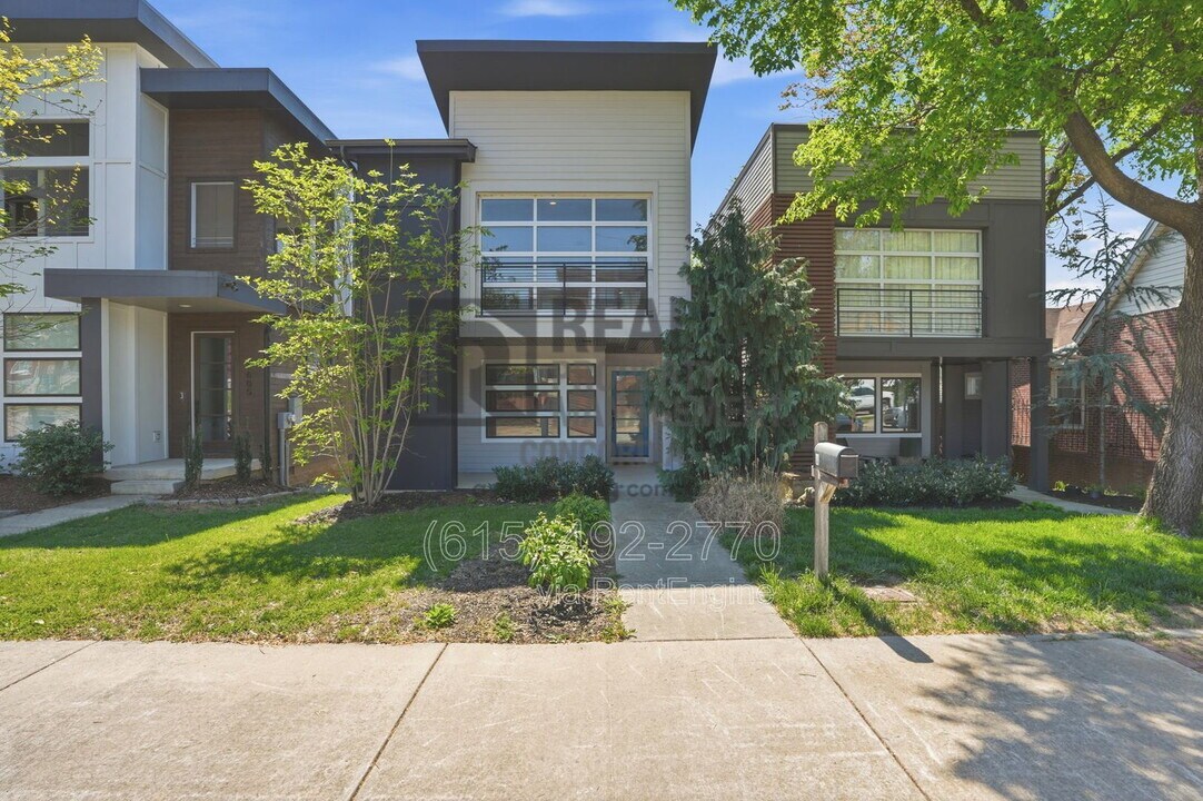 1607 10th Ave N in Nashville, TN - Building Photo