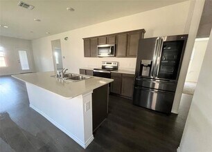 2544 Russell St in Crandall, TX - Building Photo - Building Photo