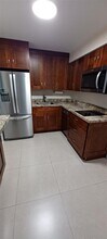 2910 Point E Dr in Aventura, FL - Building Photo - Building Photo